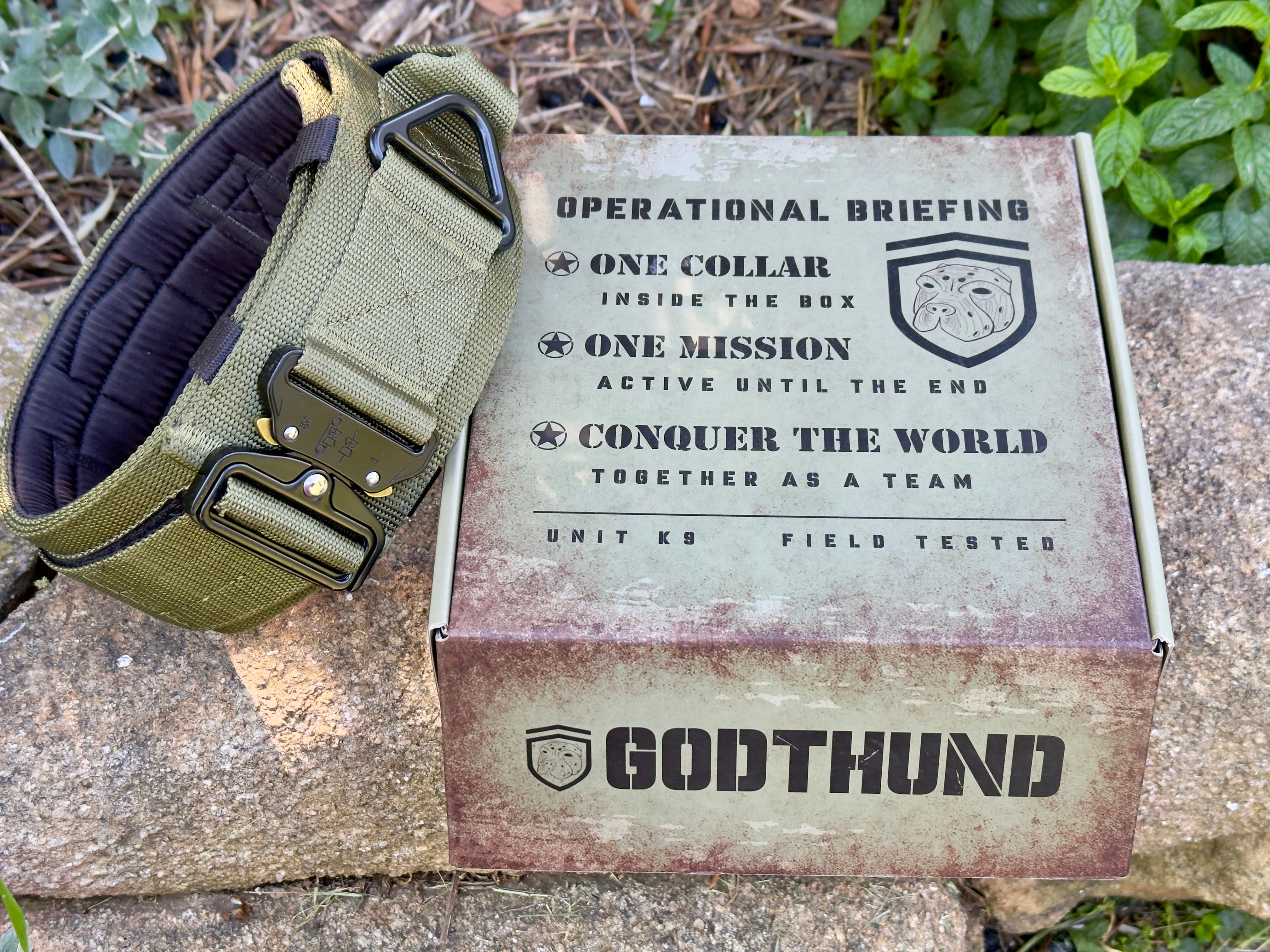 Collar táctico militar verde K9 Godthund caja de municion y collar embalaje perfecto